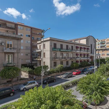 Theatron Appartement *